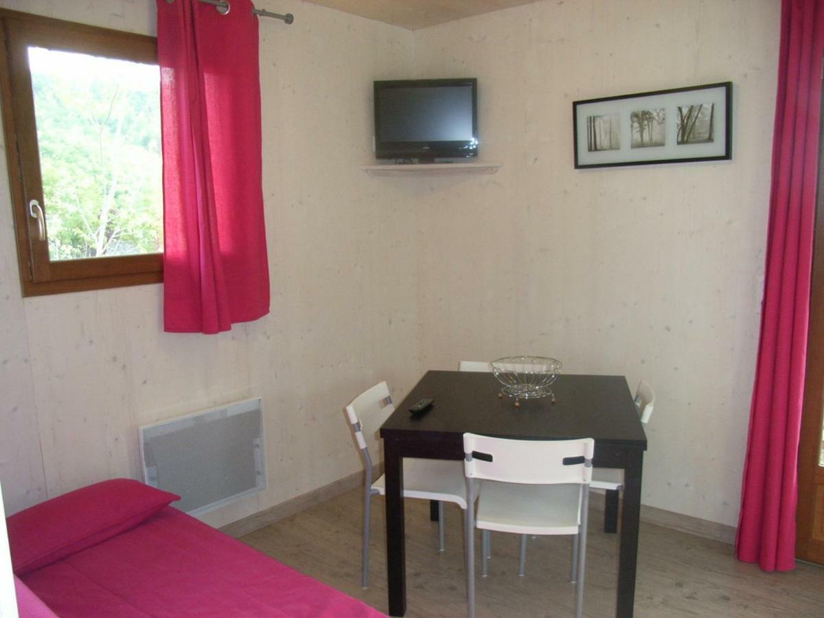 Saint-Cyprien-sur-DourdouLa Ferme Du Duzou别墅 外观 照片